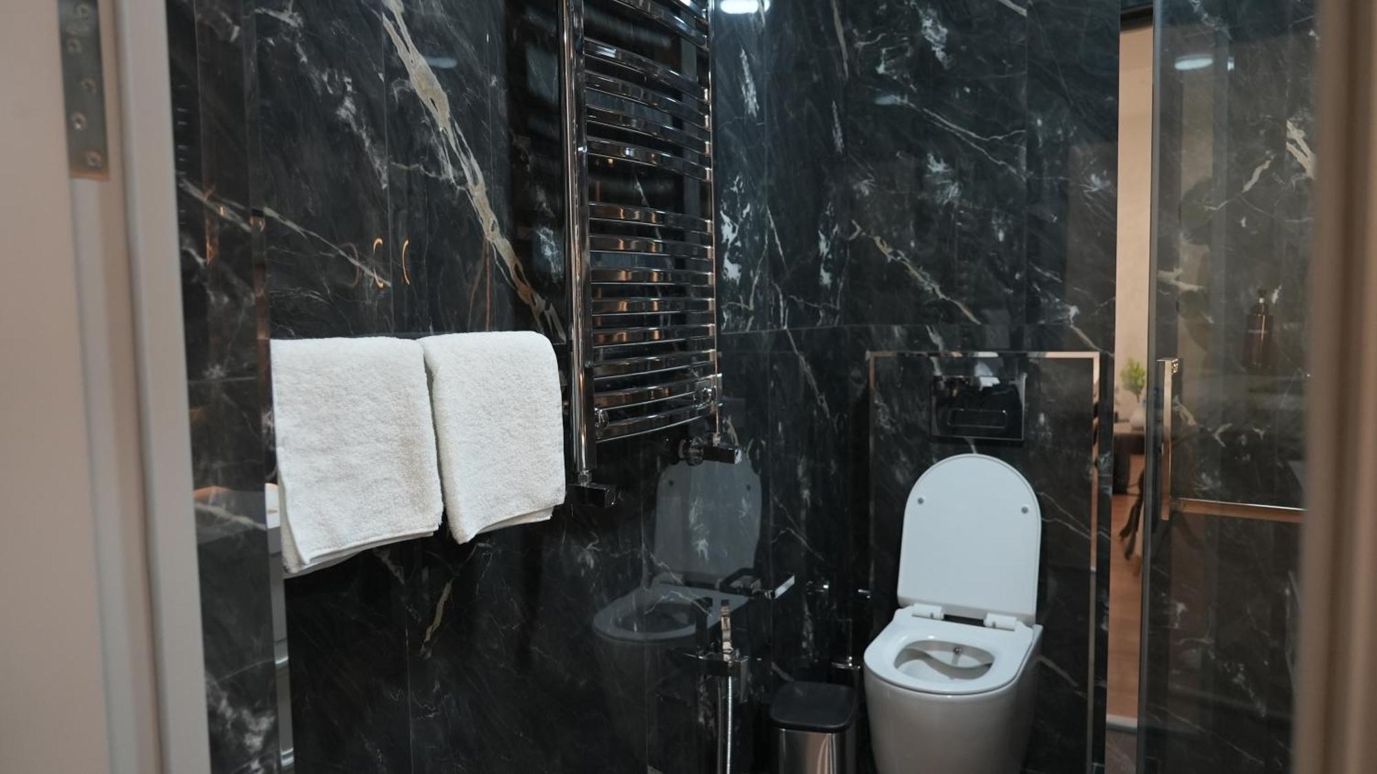 Avant Express Hotel Pool&Spa Ташкент Екстериор снимка