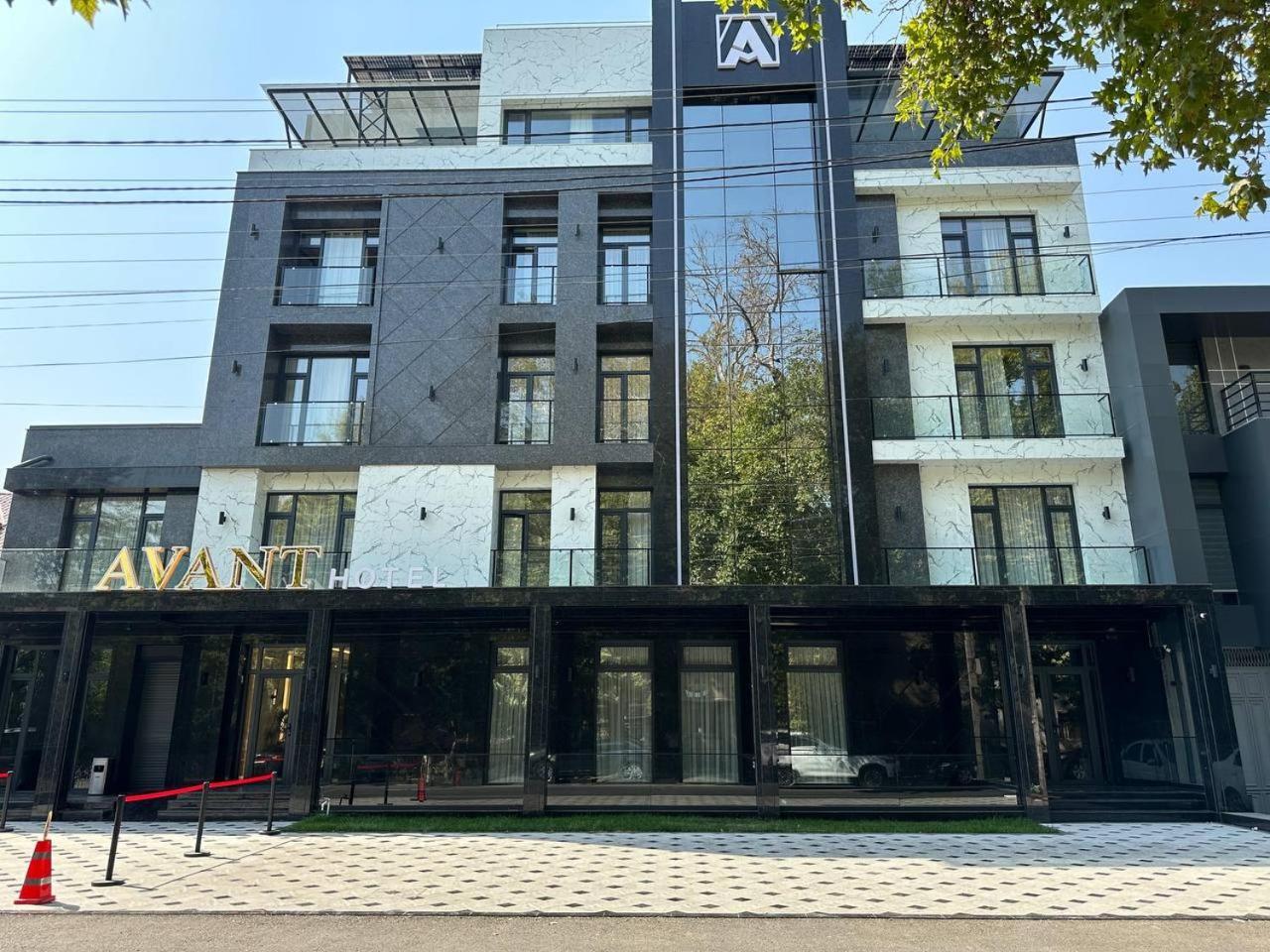 Avant Express Hotel Pool&Spa Ташкент Екстериор снимка